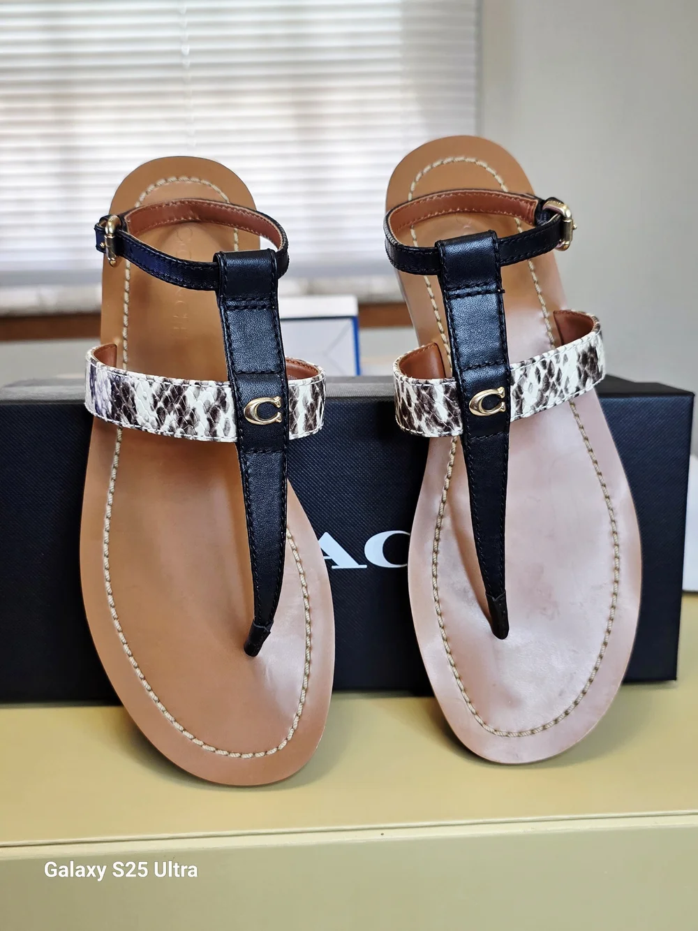 COACH Liza COH Leather Sandal In Black/Natural  Size 7.5B